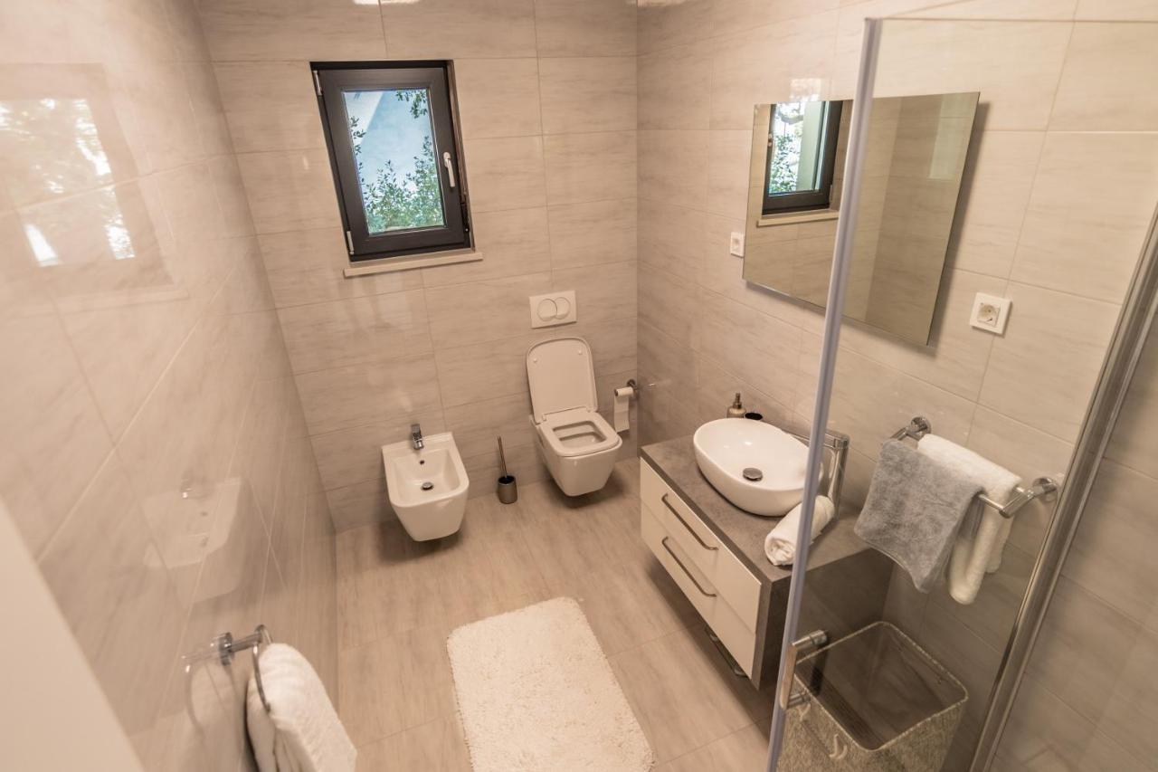 Villa The Boat With Rooftop Pool 马图利 外观 照片